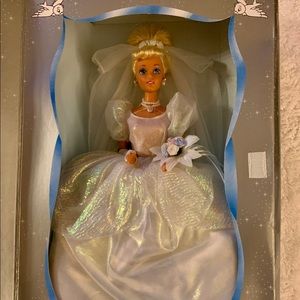 🕊Disney Wedding Cinderella still in box🕊